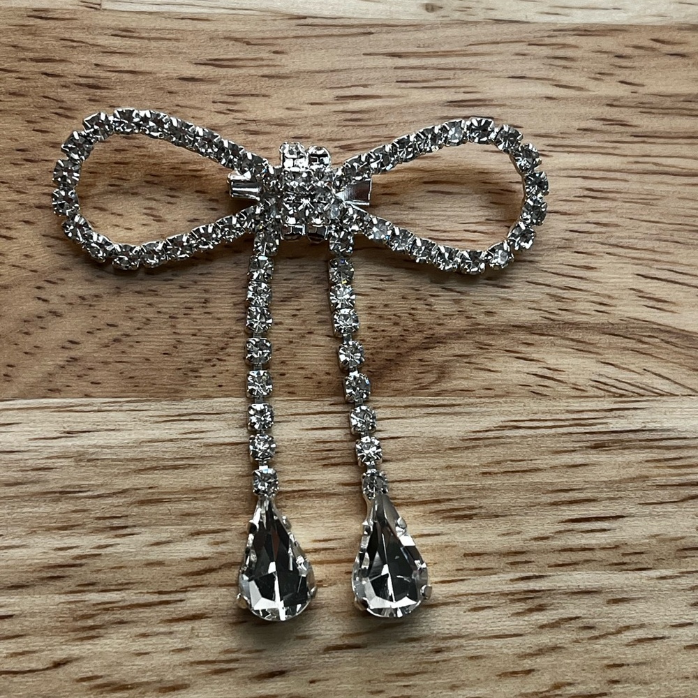 Art Deco Rhinestone Bow Brooch